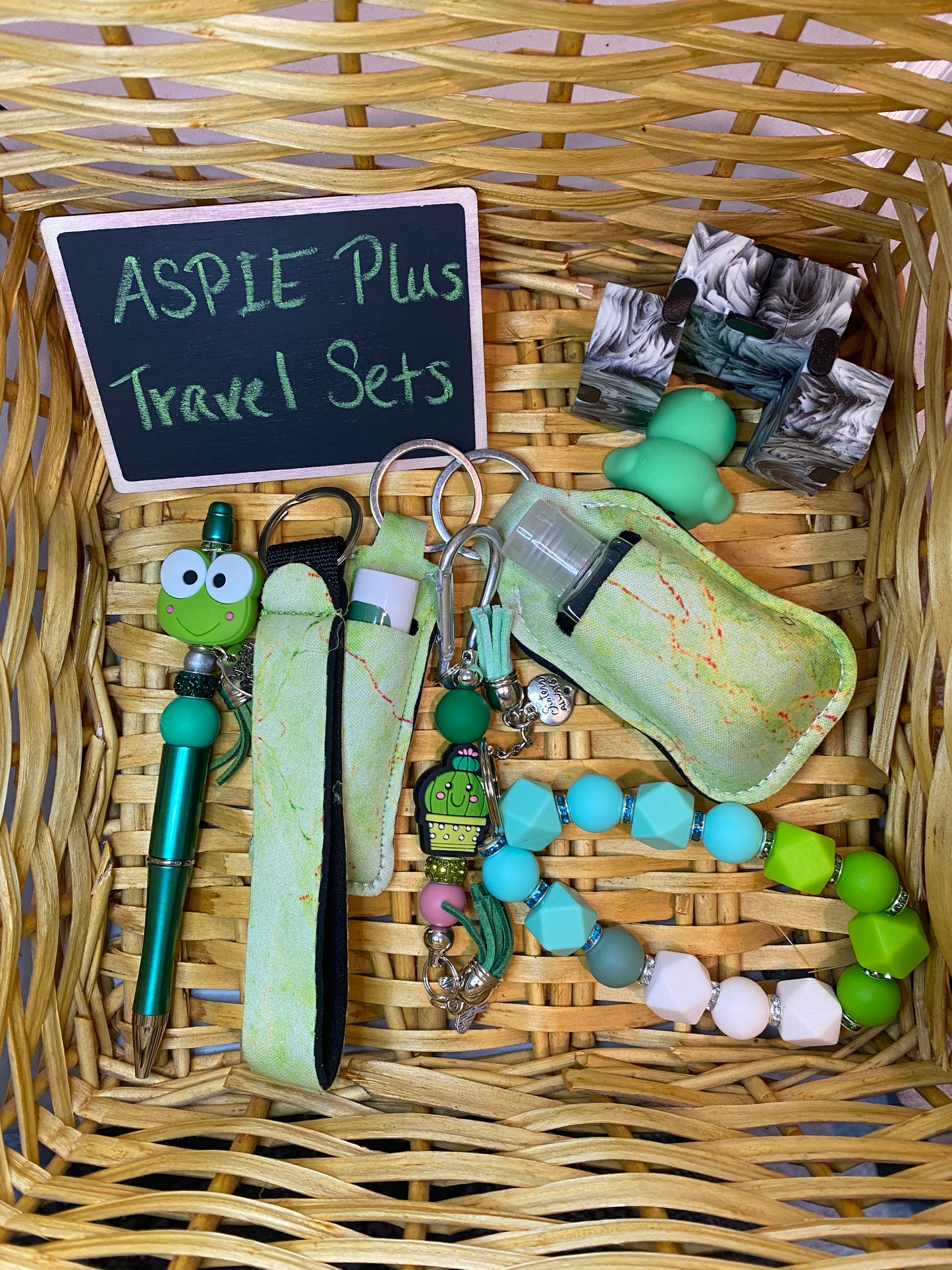 Aspie Plus Travel Kits Green