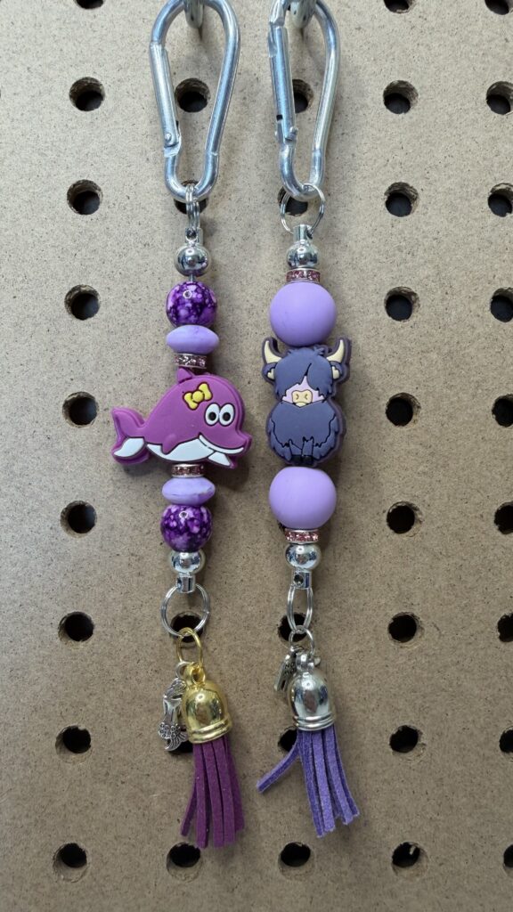 Petite Story Keychain Bar Purple